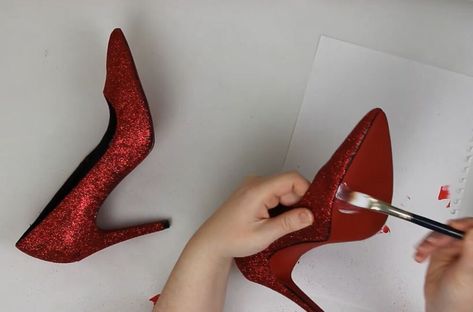 How To Add Glitter To Shoes, How To Glitter Shoes, Glitter Shoes Diy, Red Glitter Shoes, Diy Glitter Shoes, Mod Podge Glitter, Shoe Spray, Glittery Shoes, How To Make Glitter