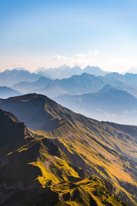 Endless mountain layers glowing in the morning light. Bern Switzerland [OC][5304x7952] by @hansiphoto Click the link for this photo in Original Resolution. If you have Twitter follow twitter.com/lifeporn5 for more cool photos. Thank you author: https://bit.ly/3iKOqWQ Broadcasted to you on Pinterest by pinterest.com/sasha_limm Have The Nice Life! Mountain Scape Photography, Mountains From Above, Mountain Range Photography, Mountains Layers, Mountain Reference, Landscape Reference Photos, Mountains Images, Mountain Layers, Scenery Mountain