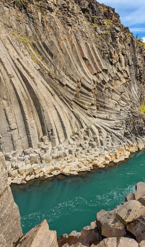 basalt columns in stuðlagil canyon (Iceland) ￼ Giant's Causeway, Basalt Columns, Devils Tower, Geology Rocks, Native American Artifacts, Great Hobbies, Ancient Tree, Natural Scenery, Cool Landscapes