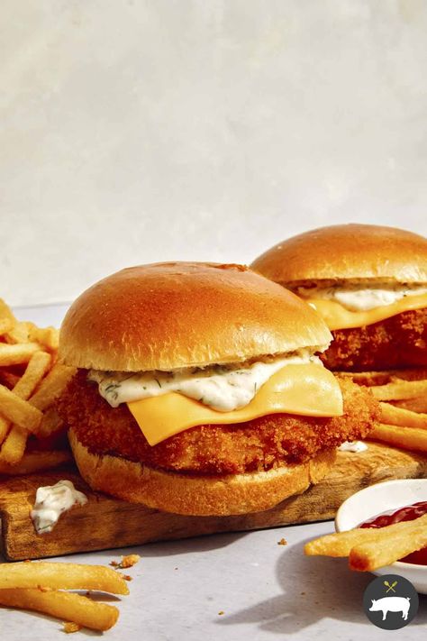 Fried Cod Sandwich, Mcdonalds Fish Sandwich Recipe, Filet O Fish Recipe, Fish Fillet Sandwich, Filet O Fish, Mcdonalds Copycat Recipes, Seafood Night, Fish Sandwich Recipes, Mcdonalds Recipes