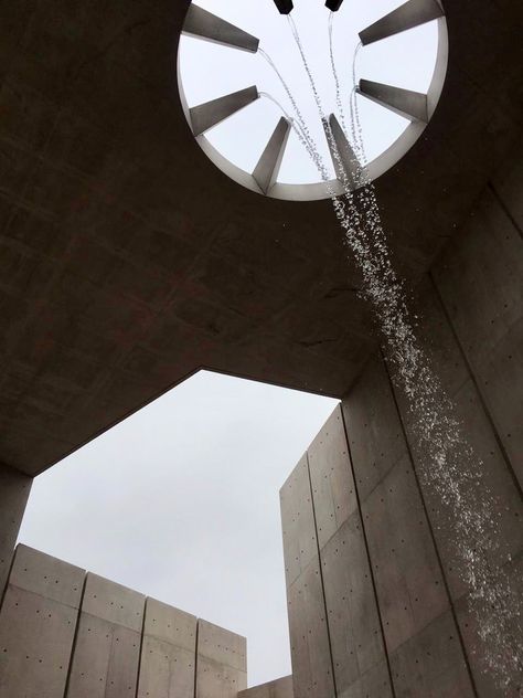 Gallery of Reflection Space TEC / Taller de Arquitectura X / Alberto Kalach - 24 Meditation Space Architecture, Water Architecture, Meditation Center, Sacred Architecture, Architecture Concept Drawings, Architecture Design Concept, Concrete Structure, Structure Architecture, Meditation Space