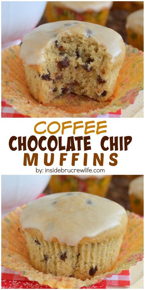 These soft and fluffy chocolate chip muffins have a hit of caffeine from coffee in the muffins and in the glaze. Coffee Chocolate Chip Muffins, Coffee Muffins Recipes, Fluffy Chocolate Chip Muffins, Chocolate Chip Muffins Recipe, Coffee Muffins, Coconut Muffins, Chocolate Banana Muffins, Muffin Tin Recipes, Homemade Muffins