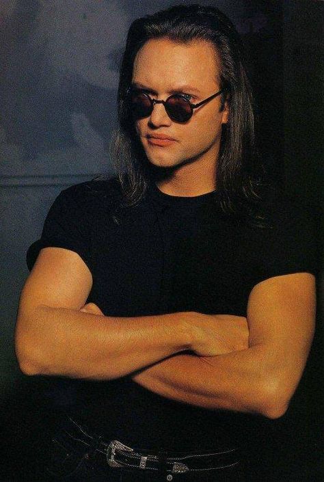 Geoff Tate - Queensryche - miss the hair, miss the band. My top 5 of vocalists Geoff Tate, Wine Maker, Singer Song Writer, Rocker Boy, Hair Metal Bands, Goth Bands, Singer Song, Cover Band, Judas Priest