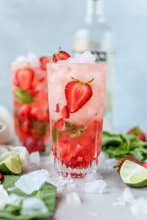 Strawberry Mint Mojito Recipe, Strawberry Mint Mojito, Mint Mojito Recipe, Strawberries With Sugar, Mojito Syrup, Strawberry Mojito Recipe, Freeze Strawberries, Bits And Bites, Strawberry Smoothie Recipe