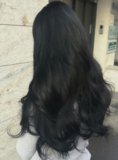 Black Wavy Hair, Black Hair Aesthetic, Brazilian Body Wave Hair, Kadeřnické Trendy, Jet Black Hair, Vlasové Trendy, Long Dark Hair, Brazilian Body Wave, Long Black Hair