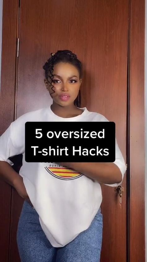 5 Oversized T-shirt Hacks in 2022 | Shirt hacks, Fashion, T shirt hacks Simpul Dasi, T Shirt Hacks, Elegantes Outfit Frau, Shirt Hacks, Looks Country, Diy Fashion Hacks, Diy Fashion Clothing, Diy Clothes Life Hacks, Trendy Haircuts