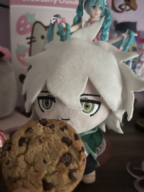 Komahina Memes, Komahina Plushies, Nagito Plush, Silly Plushies, Old Grandpa, Nagito Komaeda, Danganronpa 3, Cutie Patootie, Danganronpa