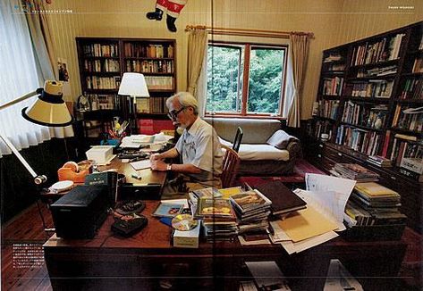 Famous Writers' Desks | At Home Pro Writers Home Art Studio Ideas, Writer's Office, Hayao Miyazaki Art, Writing Studio, Miyazaki Art, Writers Desk, Small Space Interior Design, Art Studio Room, Small Home Offices