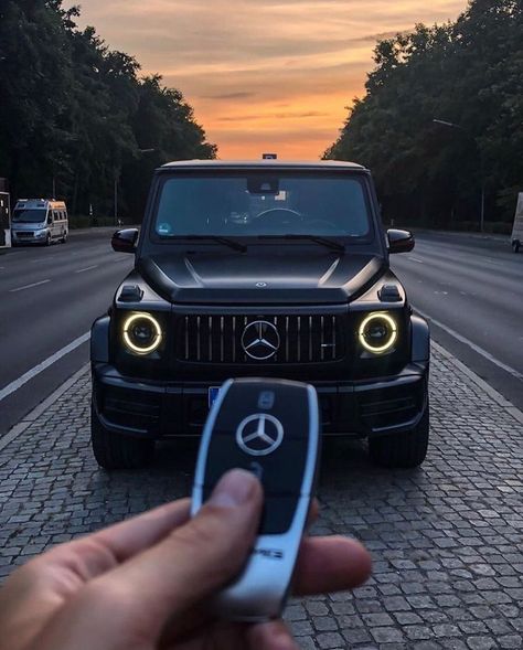 My Love Photo, Mercedes Brabus, Auto Jeep, Black Mercedes, Black Mercedes Benz, C 63 Amg, مرسيدس بنز, Dream Cars Mercedes, Mercedes G Wagon