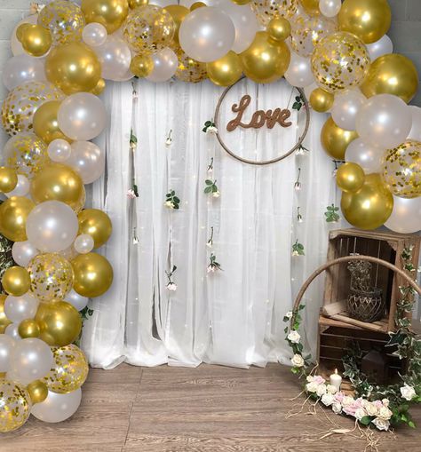 Famzigo balloon garland kits were created with you in mind. Each kit comes with 90 Balloons with 5 different variations to choose from. Everything you need for any event indeed! #Balloongarlandkit#weddingdecorations#Balloonarch#DIY#Birthdaydecorations#whiteandgoldgarland#Balloon#Balloons#WhiteBalloongarlands#goldballoons Diy Arch Balloon, Birthday Arch, Gold Inspo, Party Ballons, Diy Birthday Backdrop, Balloon Arch Kit, Gold Confetti Balloons, Silver Balloon, Diy Birthday Decorations