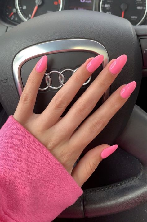 pink medium oval acrylic nails aesthetic idea classy fun summer color Nail Designs Pale Skin, Summer Nails 2023 Almond Pink, Bright Pale Pink Nails, Solid Color Pink Nails, Simple Summer Nails Almond Pink, Almond Nail Inspo Solid Color, One Colour Summer Nails, Nail Inspo Summer Bright, Oval Nails Summer Colors