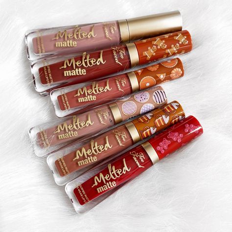 Too Faced Melted matte liquid lipsticks #beauty #makeupblog #newblogpost #mattemakeup #blogging Too Faced Melted Matte, Myglamm Lit Liquid Lipstick, Melt Cosmetics Lipstick, Mented Cosmetics Lipstick, Skin Highlighter, Too Faced Melted, Liquid Lipstick Set, Matte Makeup, Happy December