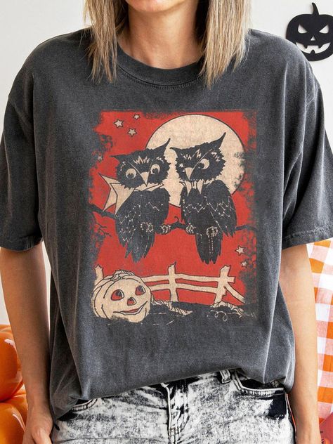 Tops-2 – Wonder closets Halloween Owl, The Clothes, Casual Party, Dia De Muertos, Halloween Tshirts, Vintage Halloween, Cute Halloween, Halloween Shirt, Fall Halloween