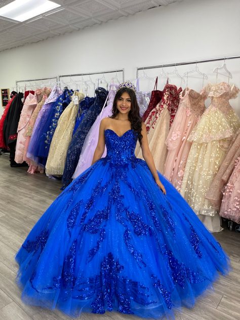 Blue Quince Dress, Royal Blue Ball Gown, Royal Blue Quinceanera Dresses, Royal Blue Quinceanera, White Quince, Quinceanera Themes Dresses, Mexican Quinceanera Dresses, Red Quince, Blue Ball Gown