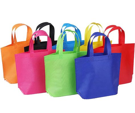 Non Woven Bag Design, Shopping Bags Diy, Non Woven Bag, Gift Bags Diy, Retail Bags, Woven Bags, Non Woven Bags, Gift Totes, Goody Bags