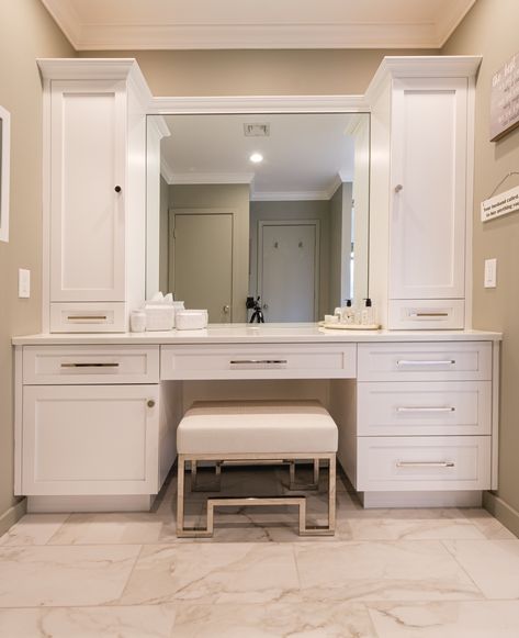 A vanity in your bathroom space creates the perfect balance of beauty and practicality. 😍   Cabinets: @cabicocabinetry  Designer: Scott Weinlein  Photo: @maddenstudio Built In Makeup Vanity In Bathroom, Custom Makeup Vanity, Makeup Vanity Bathroom, Built In Makeup Vanity, Makeup Vanity In Bathroom, Marble Bathrooms, Built In Vanity, Cheap Bathroom Remodel, Cheap Bathroom