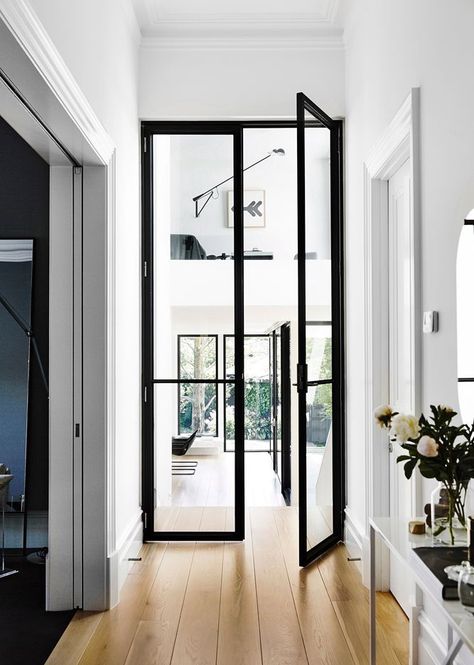 Black Glass Doors, Interior Design Per La Casa, Ideas Hogar, Design Del Prodotto, Natural Home Decor, Cool Ideas, Entry Way, Internal Doors, Style At Home