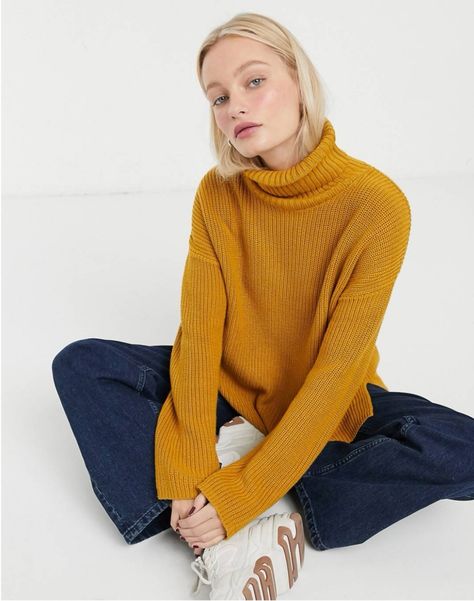 Yellow Turtleneck, Knitted Turtle, Capsule Wardrobe Casual, Velvet Socks, Knitted Turtleneck, Turtle Neck Sweater, Knit Turtleneck, Knit Turtleneck Sweater, Sweater Brands