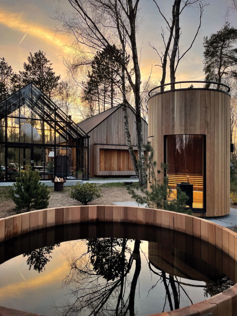 Sauna Ideas, Decking Options, Nordic Architecture, Nordic House, Scandinavian Architecture, Sauna Design, Outdoor Sauna, Outdoor Spa, Architecture Inspiration