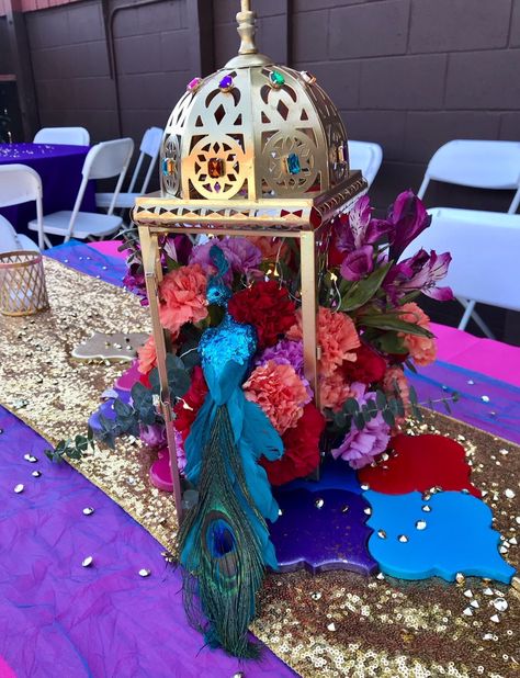 Moroccan Centerpiece Ideas, Arabian Quinceanera Theme, Genie Lamp Centerpiece Ideas, Aladdin Centerpiece Ideas, Arabian Nights Quinceanera Theme, Arabian Nights Centerpieces, Wedding Decorations Colorful, Aladdin Wedding Theme, Arabian Nights Prom