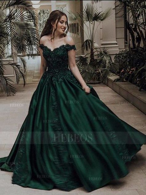 Yule Ball Dresses, Slytherin Dress, Yule Ball Dress, Dark Green Prom Dresses, Slytherin Fashion, Long Ball Gown, Stile Harry Potter, Prom Dresses Off The Shoulder, Prom Elegant