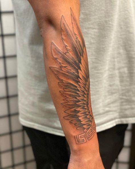 Jess-Tattoo Artist on Instagram: “Angle wing on the forearm I got to do the other day. . . . . . #coilmachine #forearmtattoo #wingtattoo #blackandgray #newportbeach…” Wing Forearm Tattoo For Men, Hand Ideas, Tattoo Board, Wing Tattoo, Sketches Simple, Forearm Tattoo Men, Forearm Tattoos, Forearm Tattoo, Art Drawings Sketches Simple