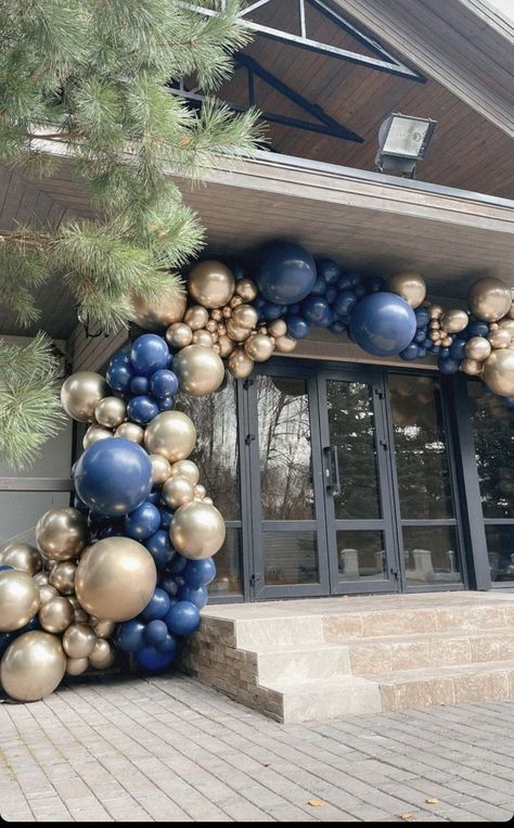 Navy And Gold Balloon Decor, Dark Blue Balloon Arch, Navy Balloon Garland, Baloon Garland, Launch Event Ideas, Blue Party Decorations, Deco Ballon, Black And Gold Balloons, Balloon Company