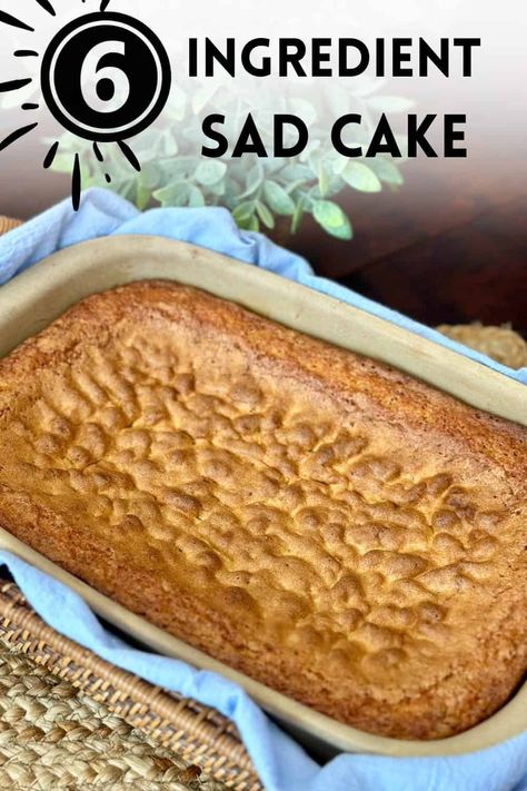 This Sad Cake is an old fashioned cake recipe that uses self-rising flour to make a sunken cake. Easy to make with 6 pantry ingredients. Old Fashioned Cake, Cake Sheet, Recipes Using Cake Mix, Banana Dessert Recipes, Delish Desserts, Decadent Chocolate Cake, Sheet Cake Recipes, Banana Dessert, Sheet Cakes