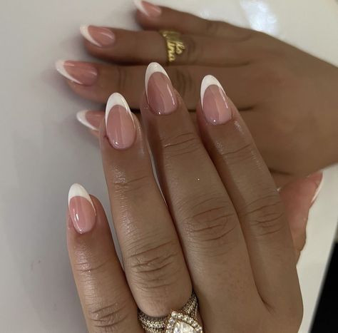 Oval Acrylic Nails Short Winter, French Nails Oval, Round French Tip, Round French Tip Nails, Ombre Almond Nails, Tiffany Nails, Wave Nails, Ombre Acrylic, Nail Collection