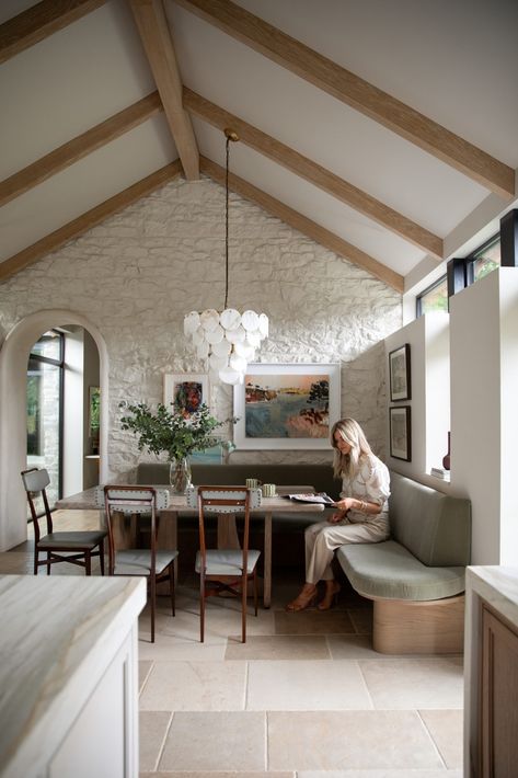 Interior designer Geri O’Toole’s Limerick cottage incorporated old outbuildings for a gorgeous combination of old and new Neutral Kitchen Inspiration, Homes In Ireland, Irish Interiors, Countryside Home, Cow Shed, Neutral Kitchen, Cottage Renovation, Thatched Cottage, Countryside House