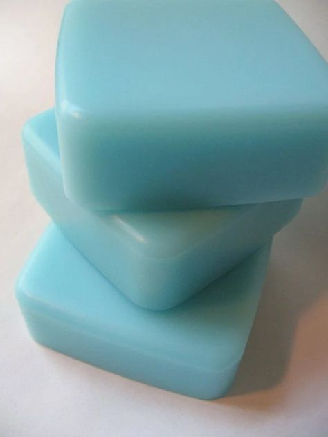 Glycerin Soap, Soap Bars, Looks Yummy, I Want To Eat, Soap Making, Nom Nom, Sake, Sky Blue, Eye Candy