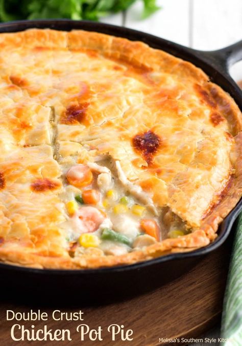 Double Crust Chicken Pot Pie Double Crust Chicken Pot Pie, Homemade Pot Pie, Cast Iron Skillet Cooking, Chicken Pot Pie Recipe, Pot Pie Filling, Honey Cornbread, Iron Recipes, Iron Skillet Recipes, Pot Pie Recipe