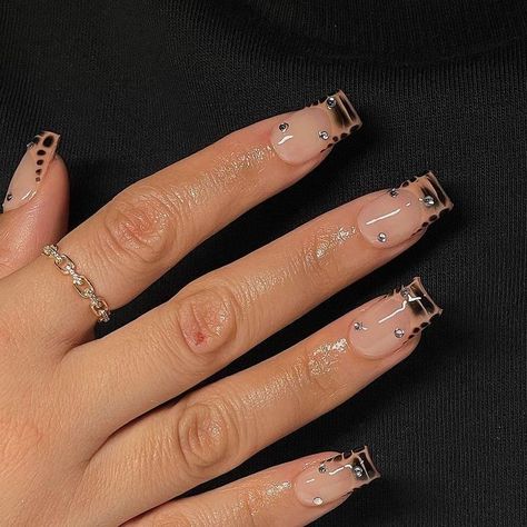 2022 Nails, Summery Nails, Her Nails, Simple Acrylic Nails, Glow Nails, Classy Acrylic Nails, Short Square Acrylic Nails, Nails Only, Short Acrylic Nails Designs