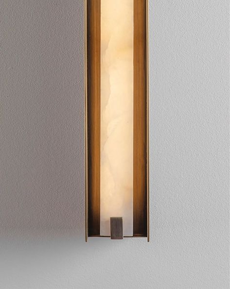 Introducing the Double Line wall light, a sleek and elegant fixture featuring a stone strip at its centre and a medium bronze frame. The soft diffusion of light through the alabaster marble creates a tranquil ambiance, perfect for creating a serene atmosphere throughout. Large Wall Light, Bronze Wall Sconces, Large Wall Lighting, Spa Lighting, Super Yacht, Bronze Frame, Circle Light, Bespoke Lighting, Vanity Lights