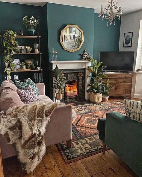 Dark Green Kitchen, Jade Design, Living Room Ideas Bohemian, Gorgeous Sofas, Rooms Ideas, Favourite Colour, Design Living Room, Colour Combinations, Gold Accessories