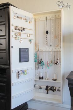 This doubles the hang space with the door. Use hidden hinges though, could be made any size to fit any space Aveeno Lotion, Diy Jewelry Organizer, Jewerly Organizer, Jewelry Storage Diy, Diy Muebles Ideas, Diy Rangement, Diy Organizer, Shanty 2 Chic, Organizer Diy