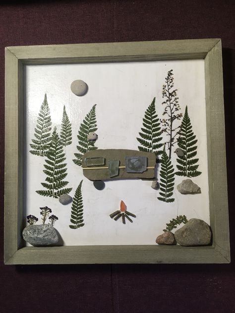 Pebble art camper Camper Pebble Art, Camping Pebble Art, Rock Pictures Diy Pebble Art, Stone Artwork, Hobbit Hole, Stone Pictures, Mountain Art, Pebble Art, Rock Art