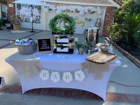 Drive Thru Baby Shower Ideas, Twin Preparation, Organizing Baby Stuff, Drive By Baby Shower Ideas, Refreshment Table, French Baby Shower, Being Quiet, Primo Levi, 34 Weeks Pregnant