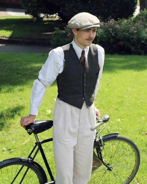 Mens Vintage Outfits 50s, Old Fashioned Outfits Men, 50s Mens Fashion Formal, Vintage Inspired Outfits Men, Old Hollywood Men Outfit, Classic Vintage Outfits Men, Vintage Tea Party Outfit Men, 1930s Aesthetic Men, 1950s Male Fashion