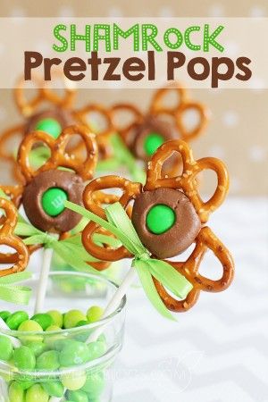 Bratwurst Stew, Shamrock Pretzel Pops, Shamrock Pretzels, Pretzel Pops, Rolo Candy, Jw Illustrations, Kids Desserts, Heart Sweets, Pretzel Treats