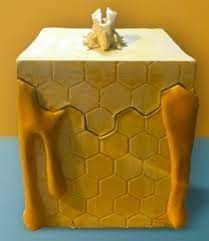 Square Pottery Ideas, Ceramic Cube Ideas, Ceramic Box Ideas High Schools, Slap Box Ceramics, Slab Boxes Ceramics, Ceramics Slab Box Ideas, Box Clay Ideas, Clay Slab Box Ideas, Ceramic Slab Box Ideas