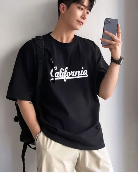 Shopsy : Graphic Print Men Black T-Shirt on Flipkart@170😱😱😱 👉https://bitli.in/Sa6vUpu Visit my Telegram channel if you can't copy the link.  ( https://t.me/YourBestDeals21). #Amazon#Flipkart#ajio#Myntra#shopsy #New#tending#discount#Deals#Loot #shopping#offers#viral#shorts#trends #fashion#style#trendingnow#tshirt #branded#Top#Today#insta#daliy#Handmade#Beauty#Model#Ootd #Moda#Fashionstyle Baggy Tshirt Outfit, Estilo Gangster, Baggy Tshirt, Black Outfit Men, Asian Men Fashion, Kids Ethnic Wear, Outfit Oversize, Outfits Hombre, Drop Shoulder Tee