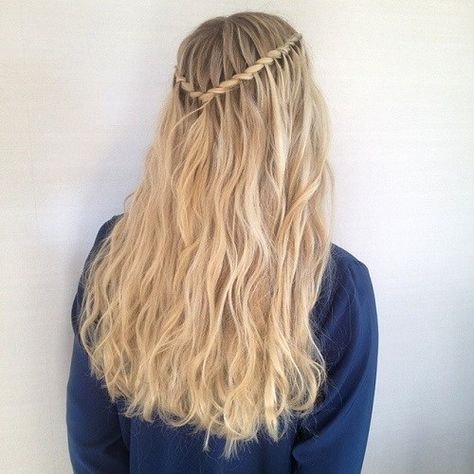 40 Flowing Waterfall Braid Styles | Waterfall Braid Tutorial and Inspiration Waterfall Braid Tutorial, Different Braid Styles, Waterfall Braid Hairstyle, Waterfall Hairstyle, Balayage Long Hair, Different Braids, Barrel Curls, Waterfall Braid, Braids With Curls