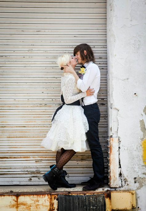 An Edgy & Urban Bridal Shoot Grunge Wedding, Urban Fashion Girls, Urban Wear Women, Sheer Clothing, Rock Wedding, Urban Wedding, Wedding Engagement Photos, Bridal Shoot, Urban Wear