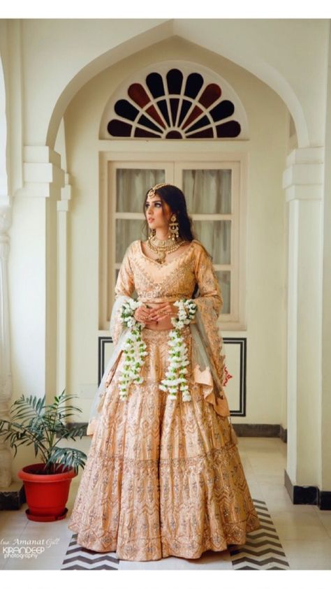 Beautiful floral kaleere for an Indian bride. See more on wedmegood.com  #wedmegood #indianwedding #indianbride #kaleere #lehenga #lehengacholi Floral Kaleere, Bride Swag, Bridal Kaleere, Haldi Ideas, Haldi Decorations, Mehndi Jewellery, Flower Jewellery For Mehndi, Desi Things, Reception Outfits