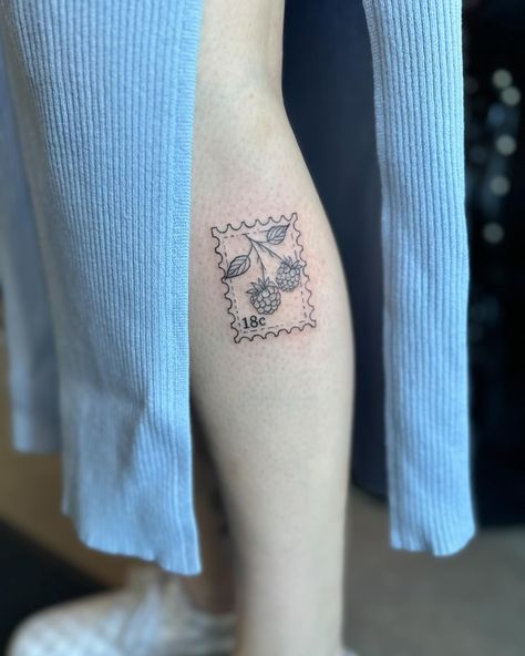 ✨Forever stamping their friendship in time with matching stamp tattoos! Swipe go see these Marionberry cuties! ✨ 🔗LINK IN BIO!🔗 book your friendship tattoo! #bendoregon #bendoregontinytattoos #oregon #stamptattoo #matchingtattoos #friendshiptattoo #femaletattooer Maine Tattoo, Friendship Tattoo, Stamp Tattoo, Petite Tattoos, Friendship Tattoos, Forever Stamps, Matching Tattoos, Tiny Tattoos, Cute Tattoos