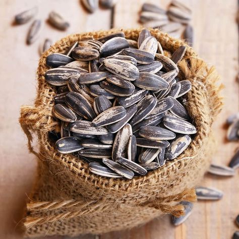 Ranch Sunflower Seeds, Roasted Sunflower Seeds Recipes, Roasting Sunflower Seeds In Shell, Dill Pickle Sunflower Seeds Recipe, Roast Sunflower Seeds Oven, Roasting Sunflower Seeds Oven, Flavored Sunflower Seeds Recipes, How To Roast Sunflower Seeds In Oven, How To Roast Sunflower Seeds