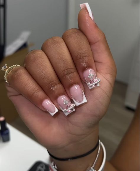 The latest nail style trend to hit Instagram is a creative way to celebrate the season. Users are uploading images of nails painted to look like the knit sweaters that are perfect for this time of the year.  .. Cute Short Nail Sets With Charms, Birthday Nails White And Pink, Nail Ideas For 18th Birthday, Short Nail Ideas With Charms, Nails For 15 Birthday Short, Medium Square Acrylic Nails With Charms, Nail Inspiration Medium Length, Short Square Bling Nails, Prymrr Nails