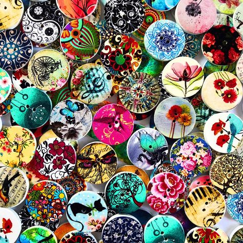 Vintage buttons crafts