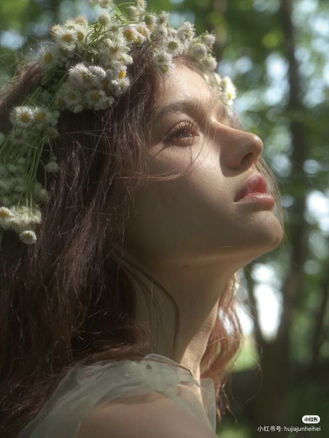 Ethereal Photography, Debut Photoshoot, Fairy Photoshoot, Flowers In Her Hair, Ethereal Aesthetic, Dreamy Photography, Forest Fairy, Pose Reference Photo, 인물 사진